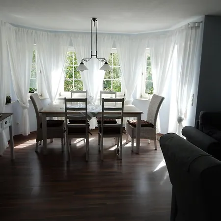 Am Wildpflanzenpark *